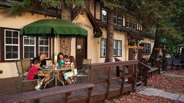 Crandell Mountain Lodge in Waterton Park Southern Alberta